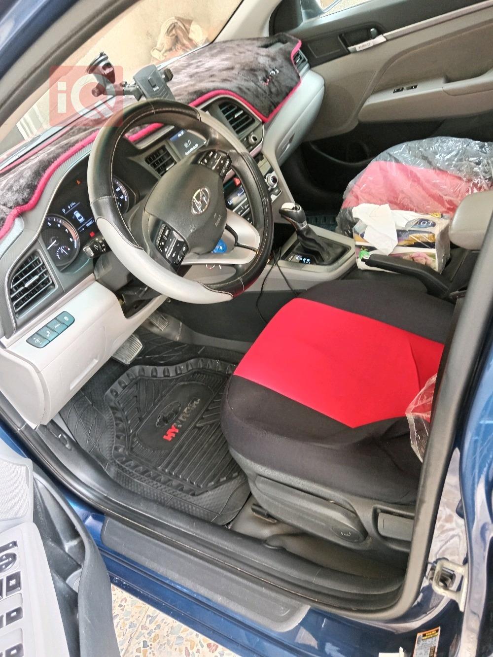 هیوندای ئەلەنترا